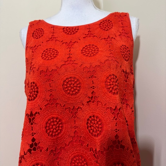 Loft || Woman’s Reddish Orange Cotton floral lace tank top size Medium - Picture 4 of 7
